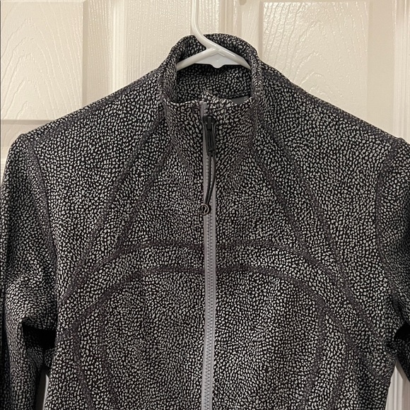 lululemon athletica Jackets & Blazers - lululemon athletica Black and Gray Workout Jacket
